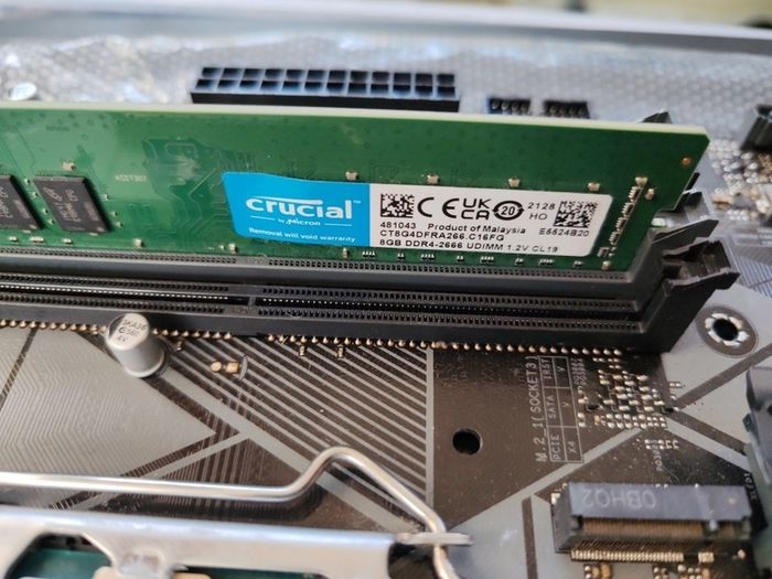 Asus prime b365m-a, i5-8500, 8gb ddr4