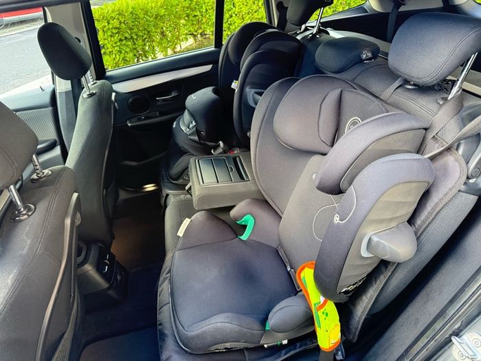 2015  BMW 218d 7 Seater, Automatic, NCT 12/27