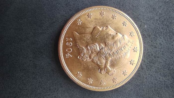 Gold coin 20 Dollars 1904