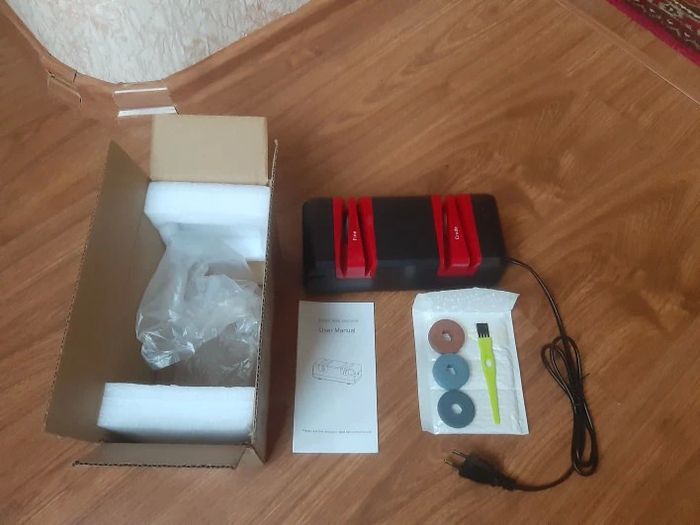 BRAND NEW Professional Electric Knife Sharpener Multifunctional Automatic Cut Sharpeners with 15-Degree Bevel Crude and Fine Grooves