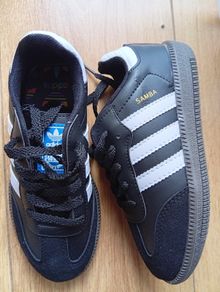 Adidas Samba junior size 32