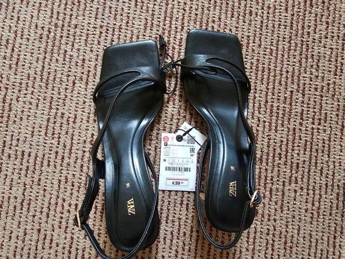 Brand New Leather Zara Sandals