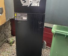 Bottle crusher