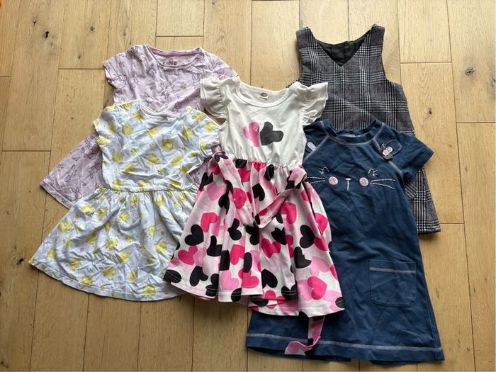 Mixed ages girls clothes 4-7 years