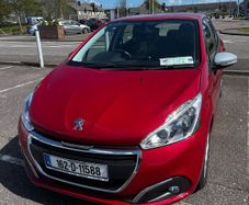 Peugeot 208 low mileage