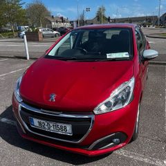Peugeot 208 low mileage