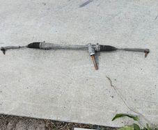 steering rack Toyota avensis 20 diesel 2016