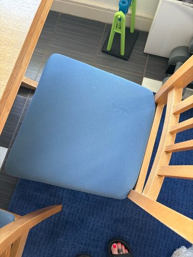 Kitchen table