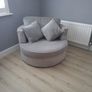 Swivel chair Image 2