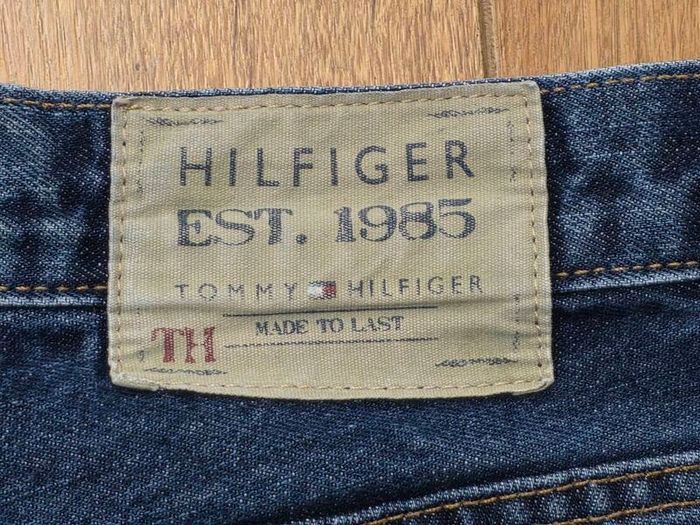 Tommy Hilfiger Men's Wide Leg Jeans Size 33 Leg 28