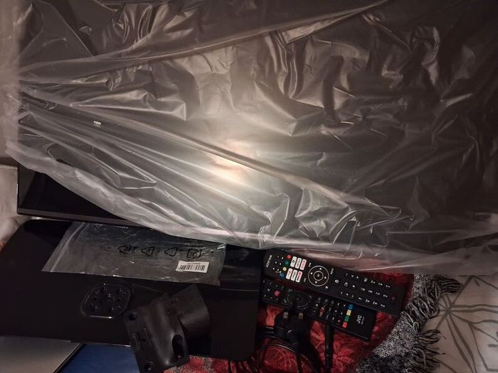 40" Qled Full Hd Tv Walker