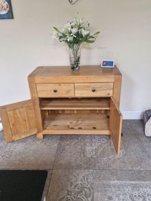 Oak Sideboard beautiful piece