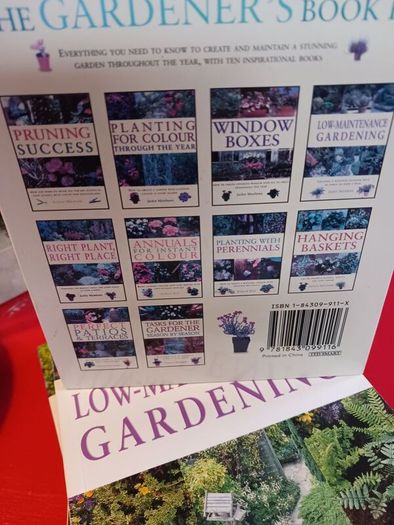 The Gardeners Book Box