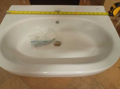 Brand New Unused Roca Sink & Tap