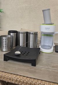 Kitchen bits