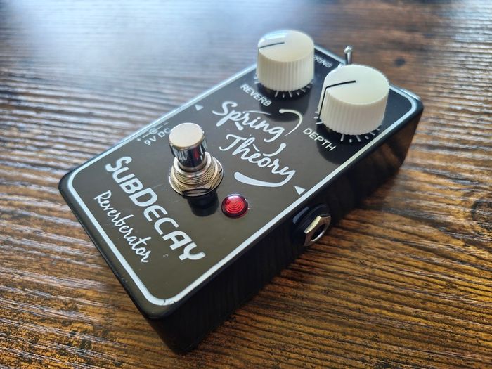 Subdecay Spring Theory Reverberator (Boxed)