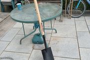 Garden spade