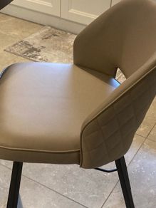 Kitchen stools