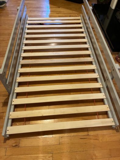Single bed with mattress