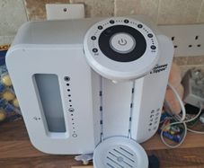 Bottle maker
