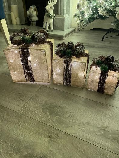 Set of 3 Illuminated Christmas Presents Decor for Indoor Use