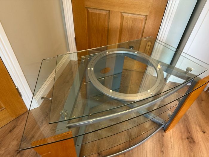 Glass TV table / stand