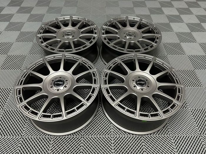 20" Inch VS-F11 Strom wheels Ford Transit Custom Van 5X160 Centre Bore 65.1 Gunmetal