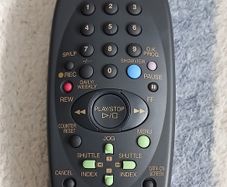 Mitsubishi RM 76151V 65801 Remote Control