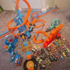 Hot Wheels Bundle 5 Sets, Cars and Monster Trucks