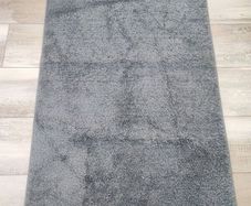 Livarno Home rug made of 100% polyester. [1]