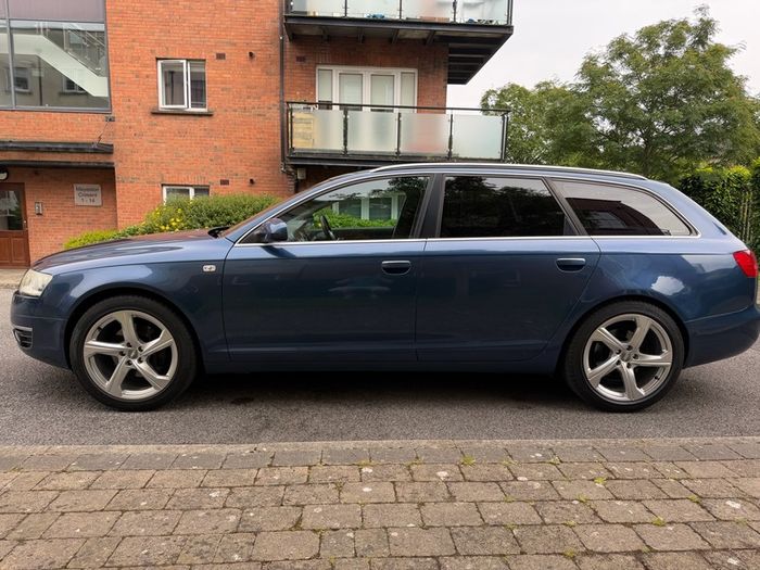 Audi A6 Avant  (C6)
