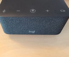 Logi Dock USB Hub / Dock Speakerphone