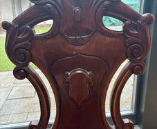 Antique chair (restoration required)