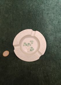Beellek ashtray
