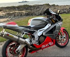 Aprilia RSV1000/ Rv60