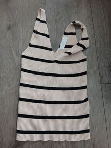 Knit top