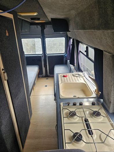 Mercedes 410D Camper