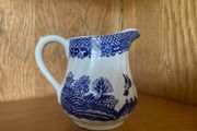 Barratt's of Staffordshire milk jug willow pattern