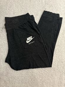 Nike tracksuit bottoms