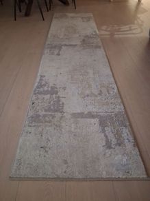 Hall rug