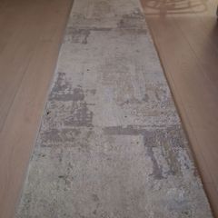 Hall rug