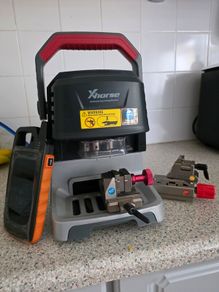 xhorse key cutter