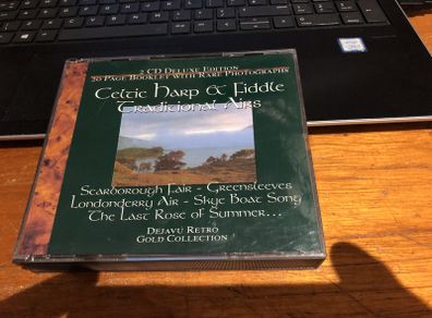 Traditional Airs For The Celtic Harp & Fiddle