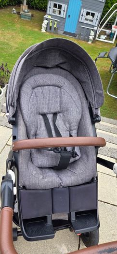 BUNDLE  Stokke pram, next to me cot and Nuna leaf grow  (excellent condition)