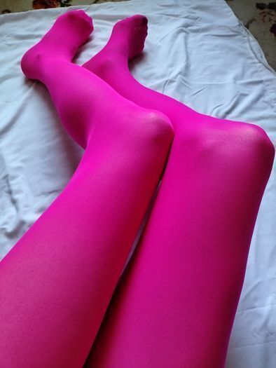 Sexy  sensual feminine stockings for crossdressers and girls