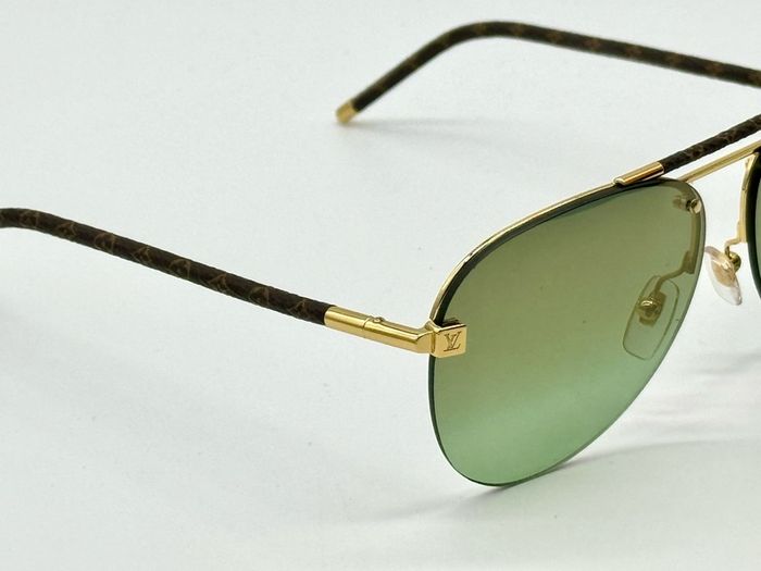 Louis Vuitton clockwise sunglasses