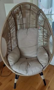 Wicker chair