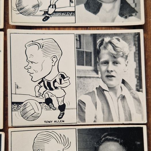 Vintage 1961 Leaf Gum Football Trading Cards, free postage