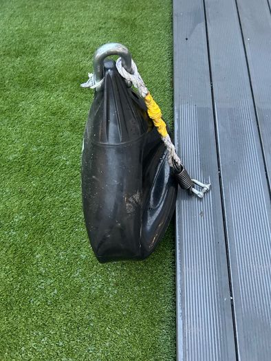 1 Boxing Hit Pro boxing bag and 1 Aqua headshot  bag for sale  sale hardly used