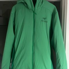 Arc'teryx Atom